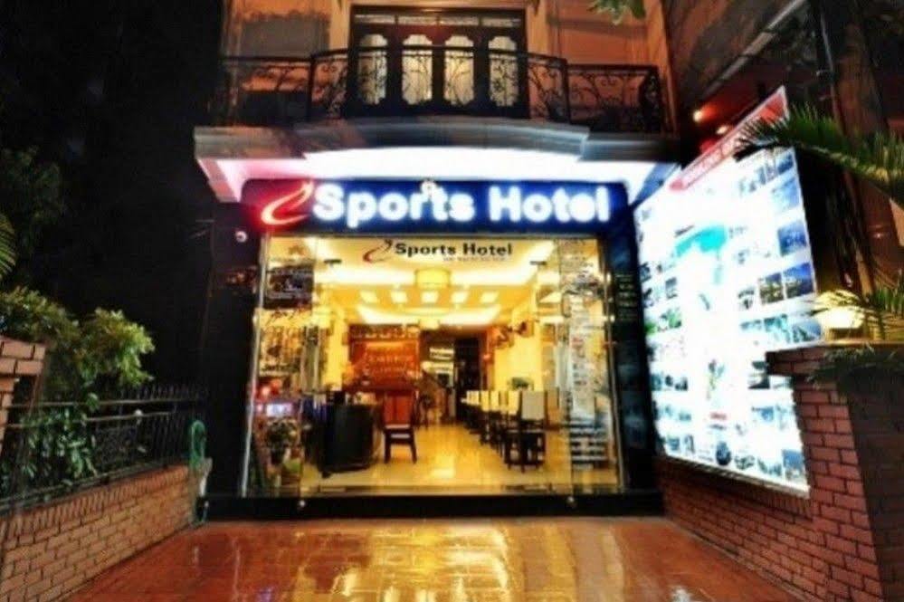 Sports 1 Hotel Хюэ Экстерьер фото